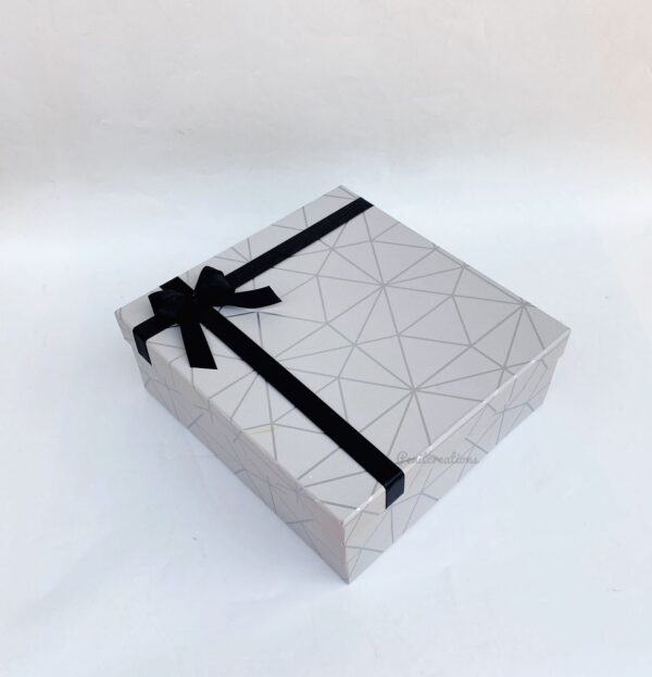 Square box - Image 10
